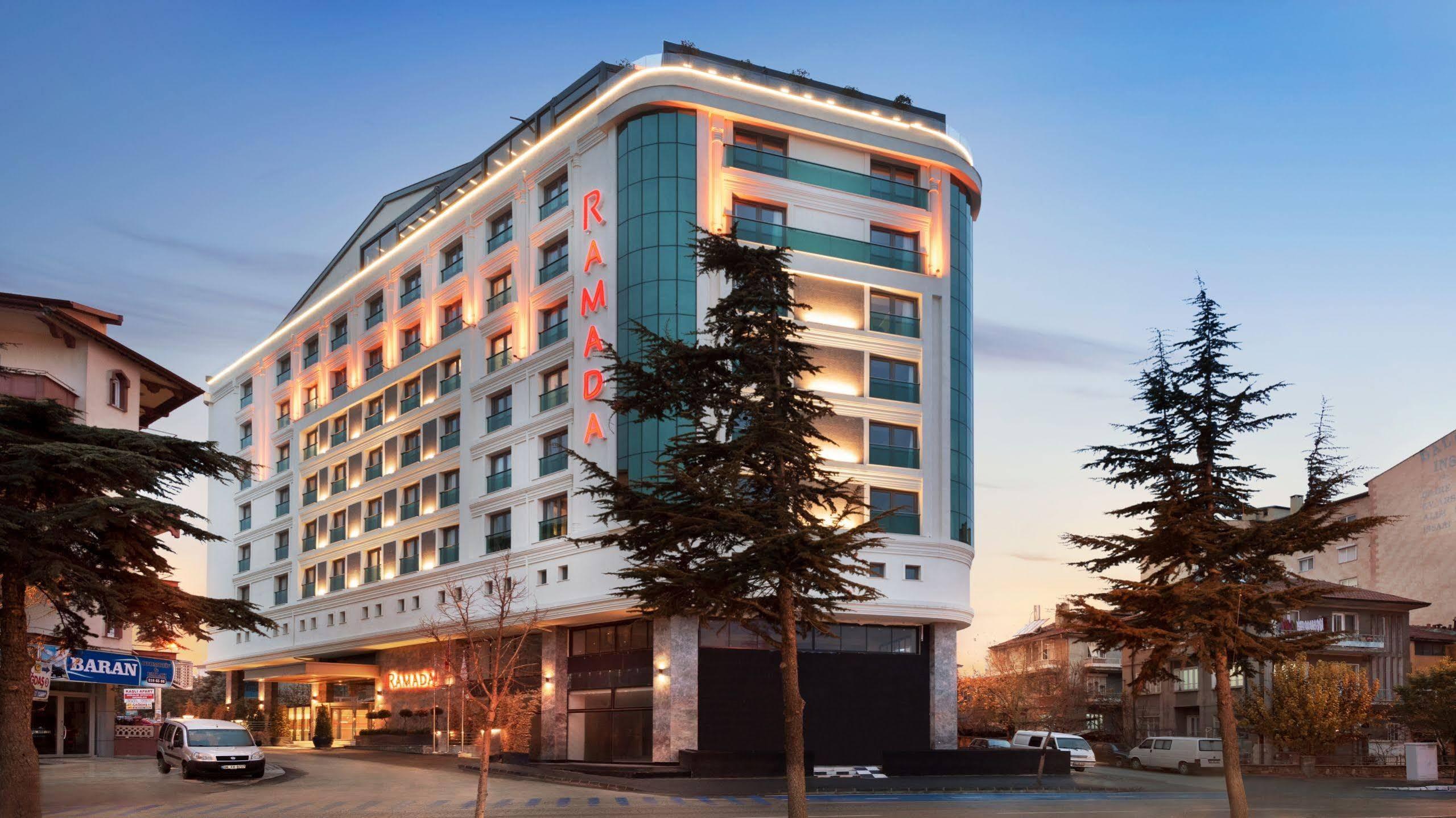 Ramada By Wyndham Isparta Luaran gambar